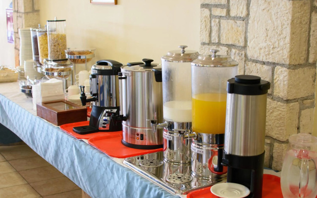 Ammoudara Beach Hotel & Apartments