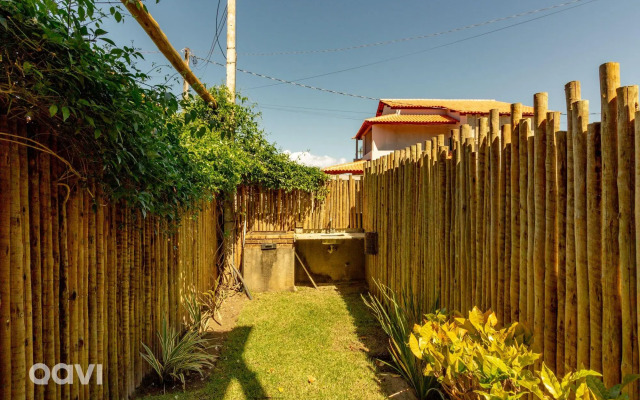 Casa com Piscina Privativa Lambari 06 by Qavi