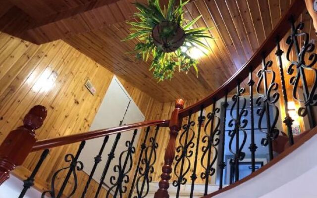 Putuo mountain zen edge inn