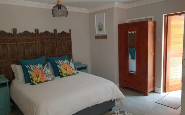 Open plan room Waterkloof Glen