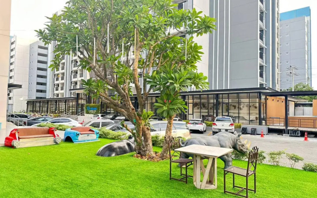 O2 luxury hotel