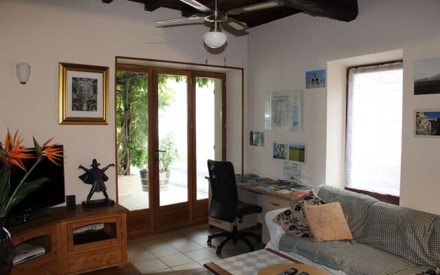 Guesthouse Le Chat Botté