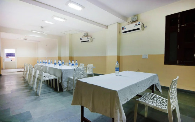 CharanPahari Hotel