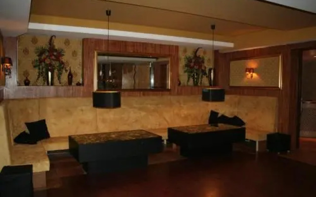 Tenis House