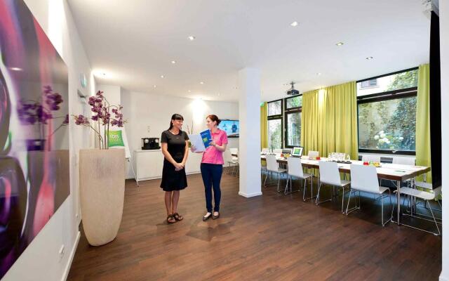 Отель Ibis Styles Frankfurt City