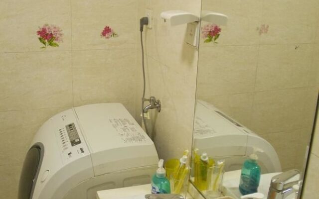 Qingdao Noah Tourist Apartment (CBD Wanda Plaza)