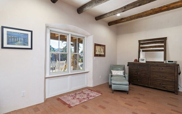 Arroyo Vista - Secluded Southwestern Luxury