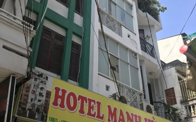 OYO 865 Manh Hung Hotel