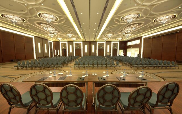 Hilton Bursa Convention Center & Spa
