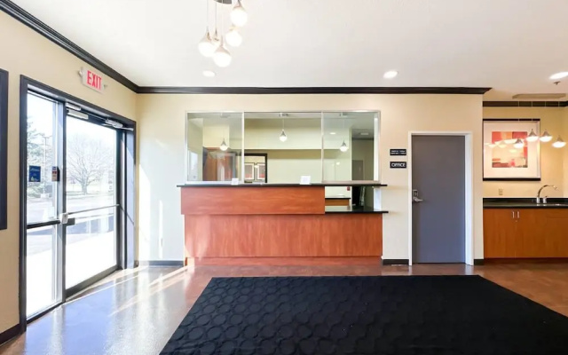 Blaine Town Inn & Suites