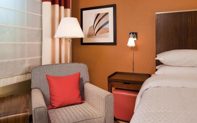 The Crossroads Hotel, Newburgh