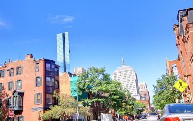Clarendon Residences LLC