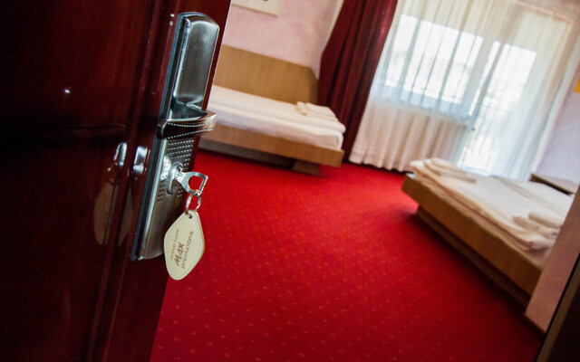 Complex Turistic Max International