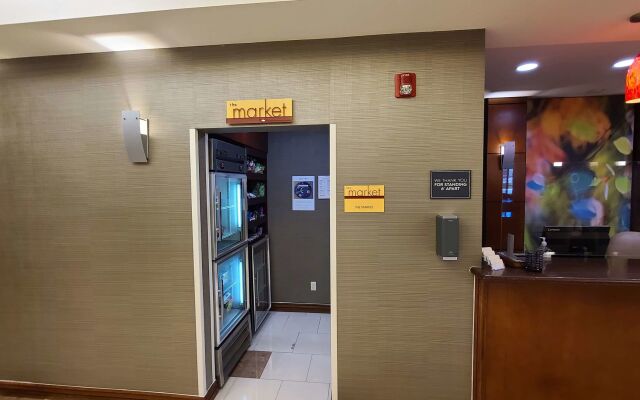Best Western Hesperia-Victorville Suites