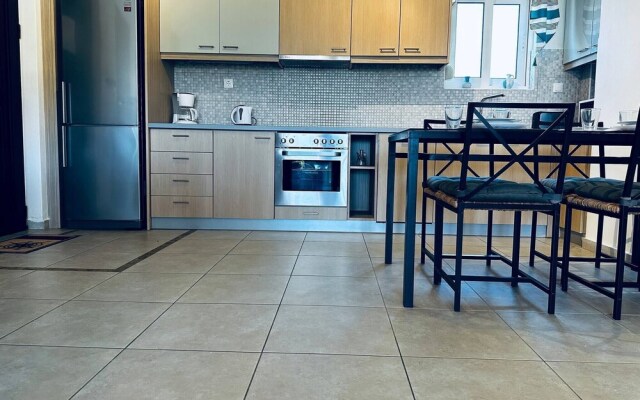 To Steki 1min From Beach 2bd 1ba
