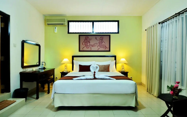 Sarinande Hotel