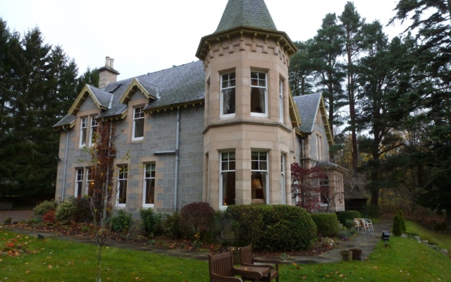 Tigh Na Sgiath Country House Hotel