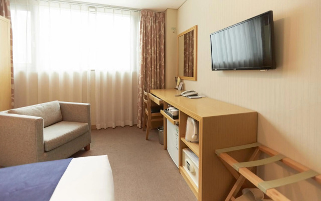 Tower Hill Hotel