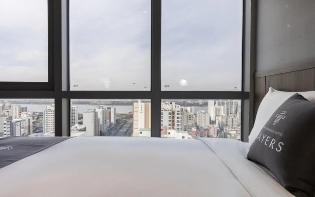 Layers  Busan Hadan