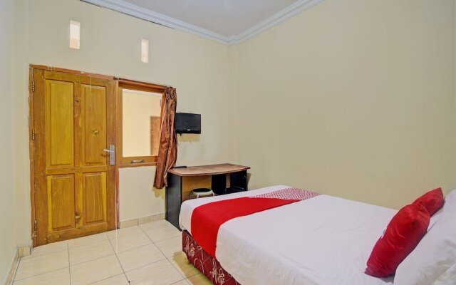OYO 92964 Kost 99