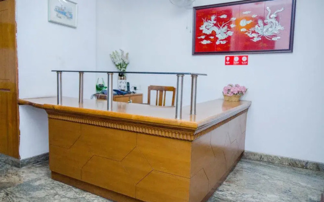 OYO 6110 Thalassa Suites