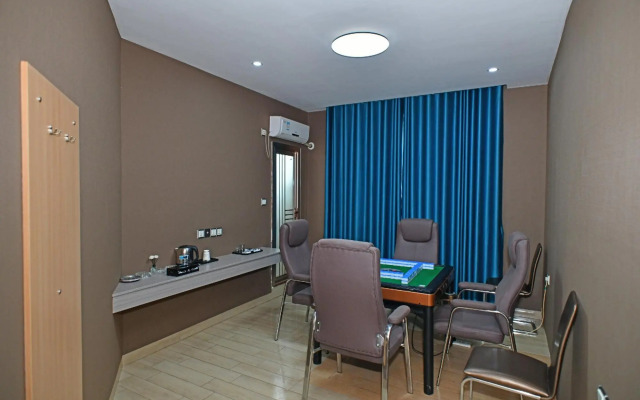 Cenxi Baili Express Hotel