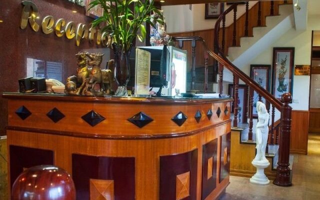 Valentine Hotel