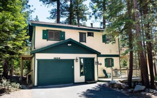 Forest Retreat Rental Cabin