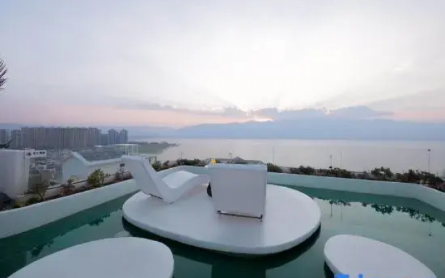 Dali Romance - Sea & Sky Vistas · Luxury Villa