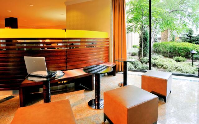 Sheraton Toronto Airport Hotel & Conference Centre