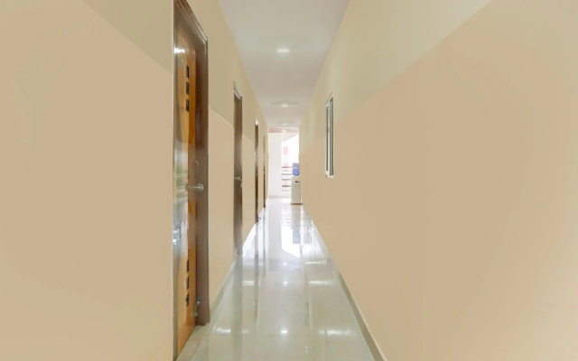 Super Collection O Sri Balaji Luxury rooms