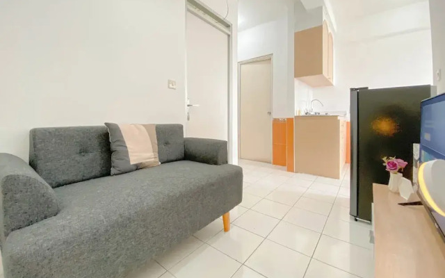 New Furnished And Comfy 2Br Menteng Square Apartment