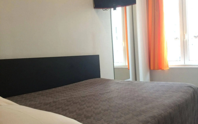 Hotel Mimosa