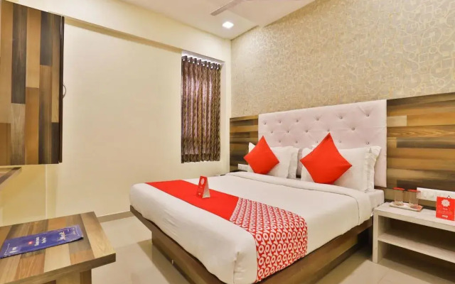 Hotel Sunshine by OYO Rooms