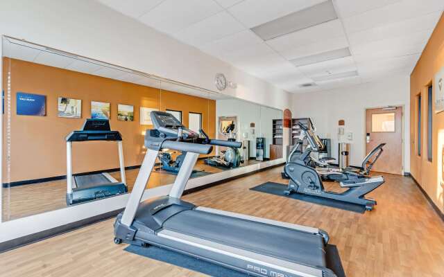 Comfort Suites Murfreesboro Shopping District