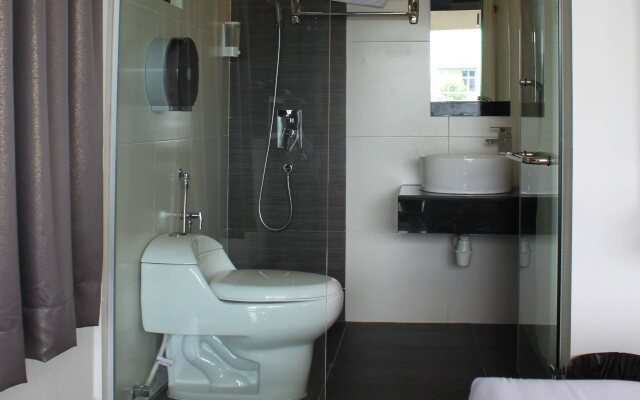 Time Hotel Kuchai Lama
