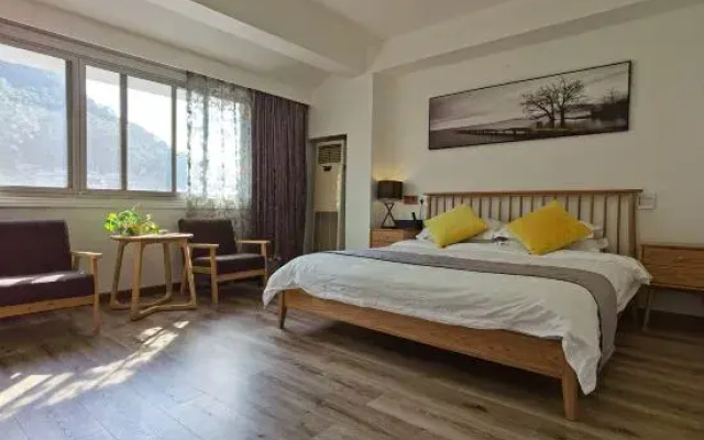 Ruyilou Hostel