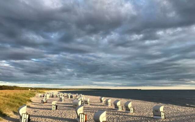 Am Rotdorn Modern Retreat