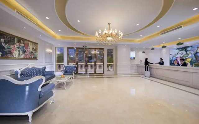 Vienna Hotel Chongqing Jiefangbei Pedestrian Street