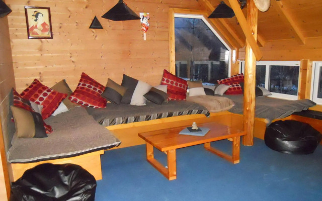 Hooting Owl Lodge