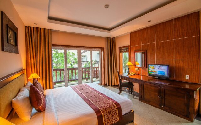 Bao Ninh Beach Resort