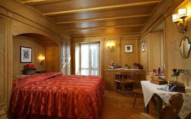 Hotel Menardi