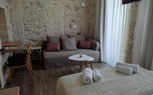 Loggia Traditional Suites