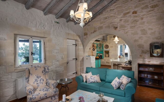 Boutique Villa Petra Eleni