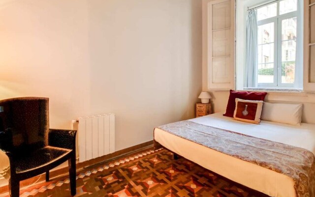 Cosy Comfortable 1 bed With Terrace in Eixample