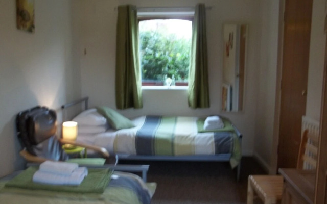 Common Farm Motel