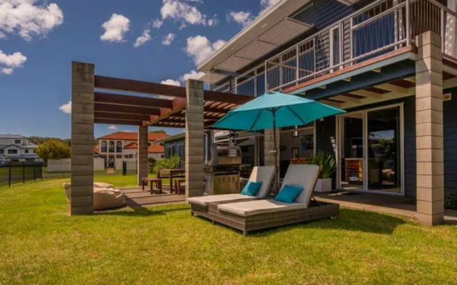 Hosts on the Coast Whitianga Bliss