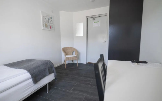 Brink Annex