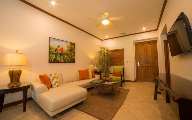 Veranda 8F - 2 bdr 2 Bath - Condo