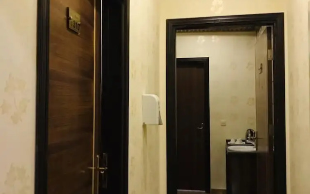 Revan Hotel
